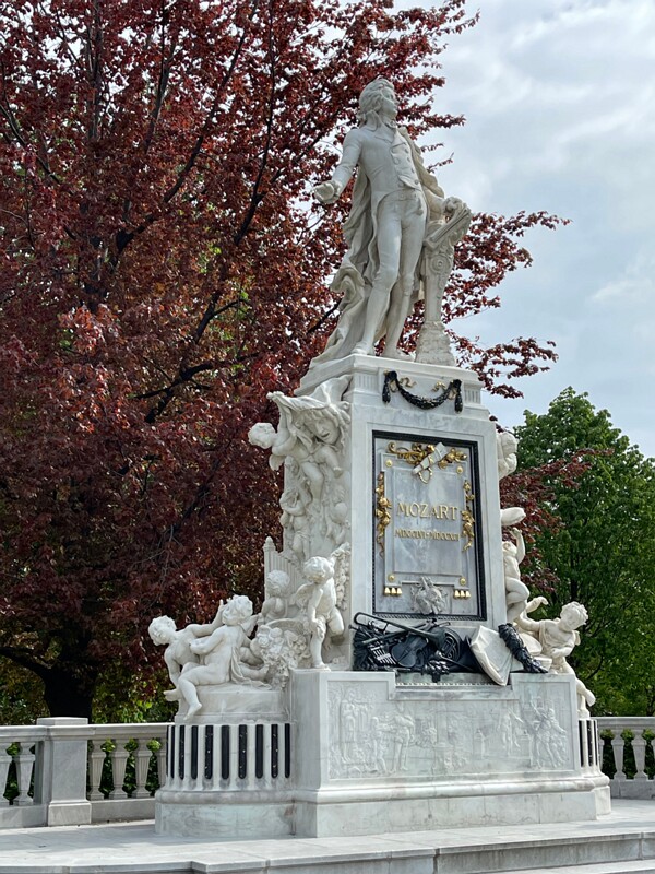 Mozart Monument